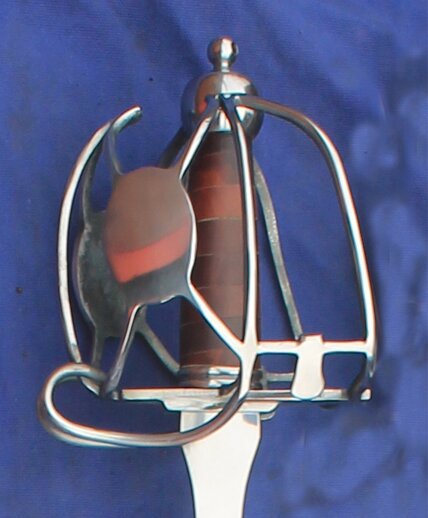 Silvered early basket hilt