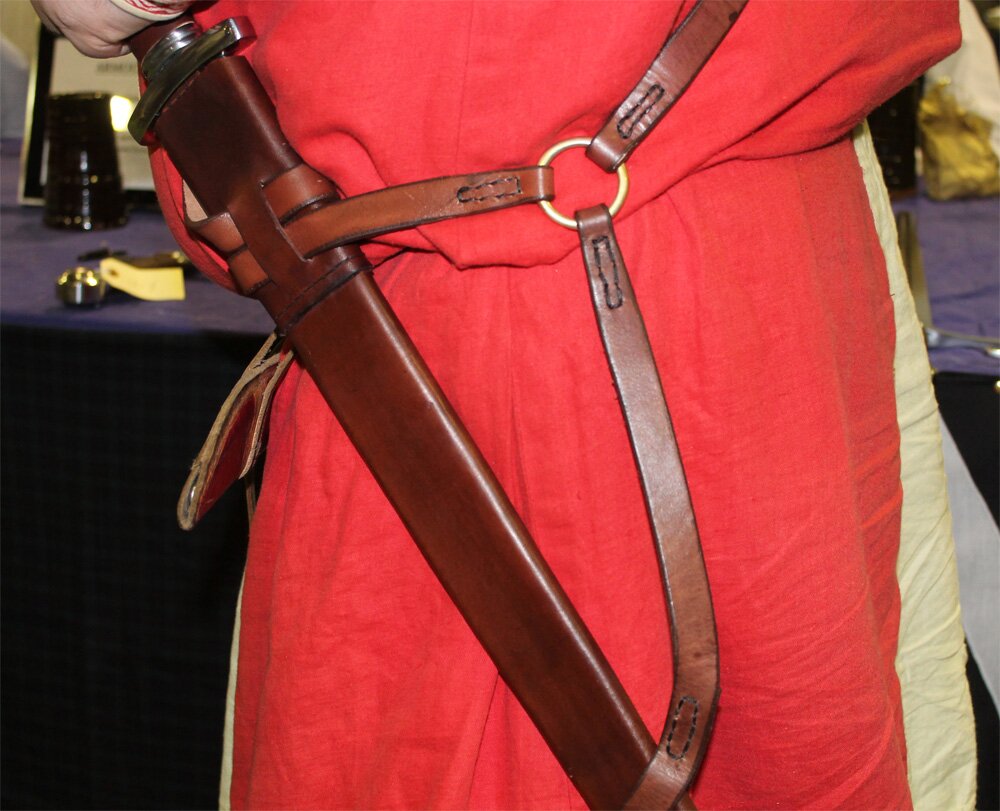 Picture showing Viking baldric and sword being worn at the hip.